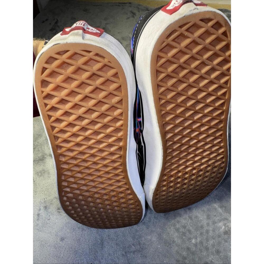Vans Classic Slip On Electric Flame size 11 mens - Picture 13 of 13